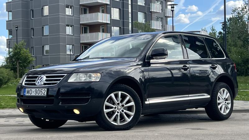 Volkswagen Touareg